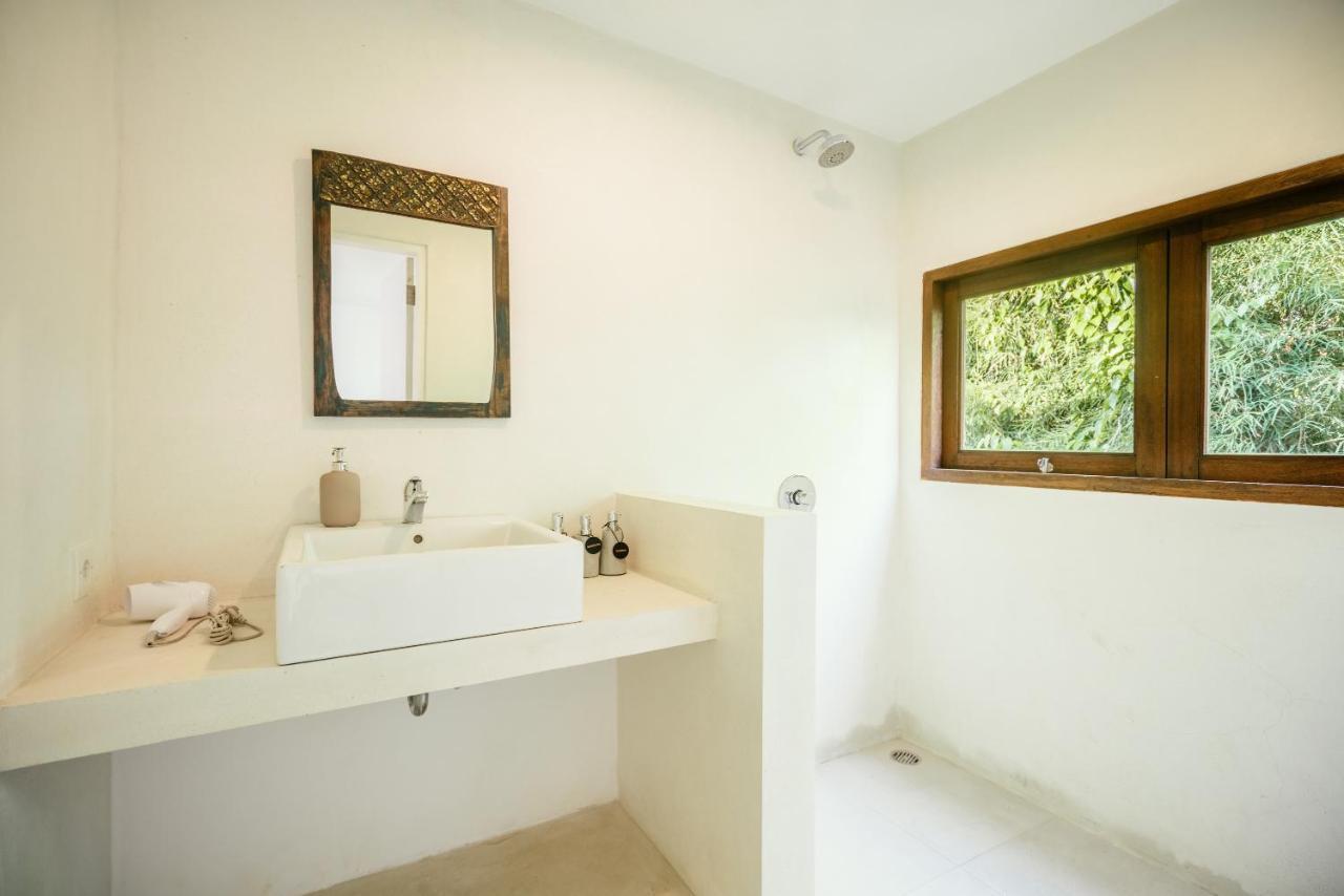 Batu Belig Living Managed By Cpm Bali Apartamento Seminyak Exterior foto