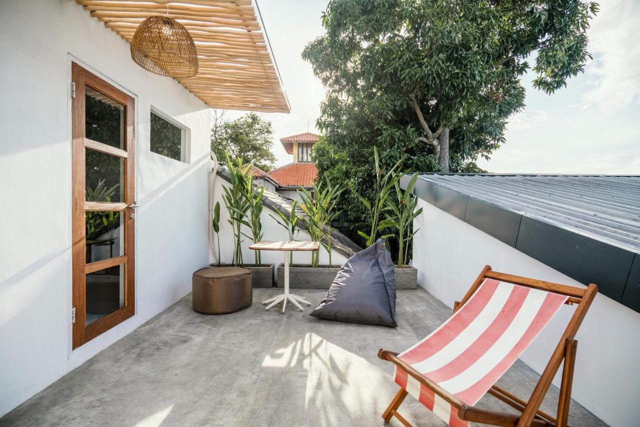 Batu Belig Living Managed By Cpm Bali Apartamento Seminyak Exterior foto